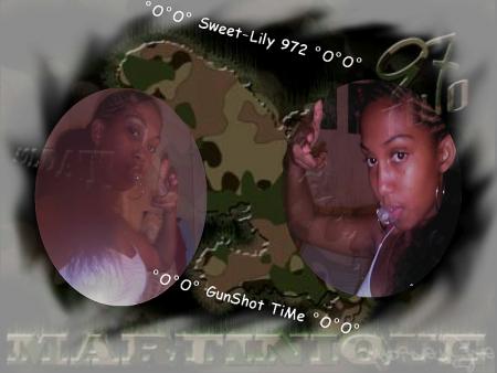 -'`'-.,.->[Sweet-Lily Aka Aurlie]<-.,.-'`'-